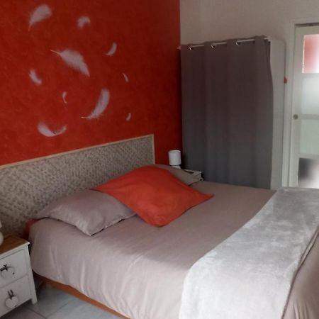 Bed and Breakfast Le Run Ar Mor 22 Tredrez-Locquemeau Екстер'єр фото